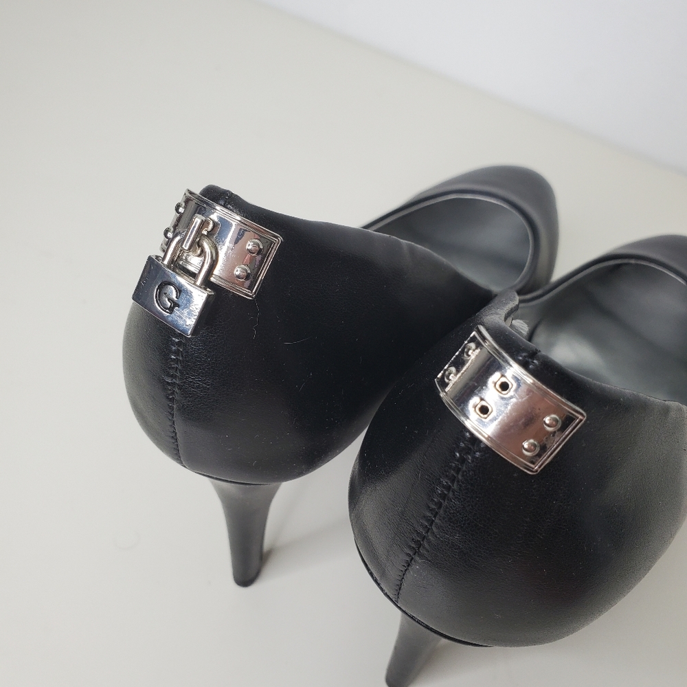 GUESS Black Leather Platform Pump Heels Lock Sz 7 - Picture 13 of 13
